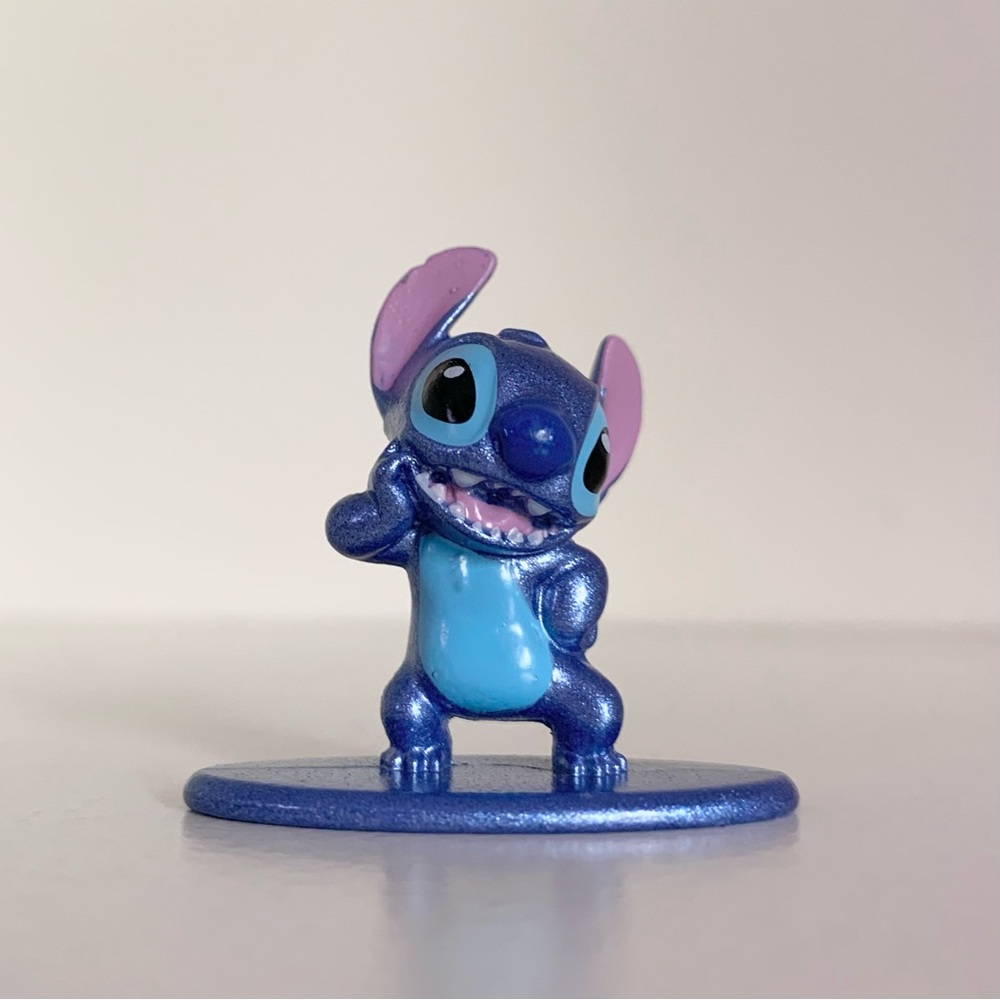 Solid metal Stitch Figurine